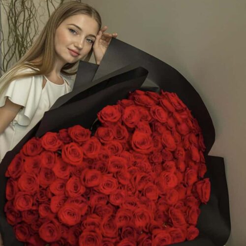 250 roses for your love’ mega bouquet