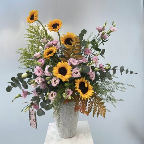 sunflower charm vase arrangement