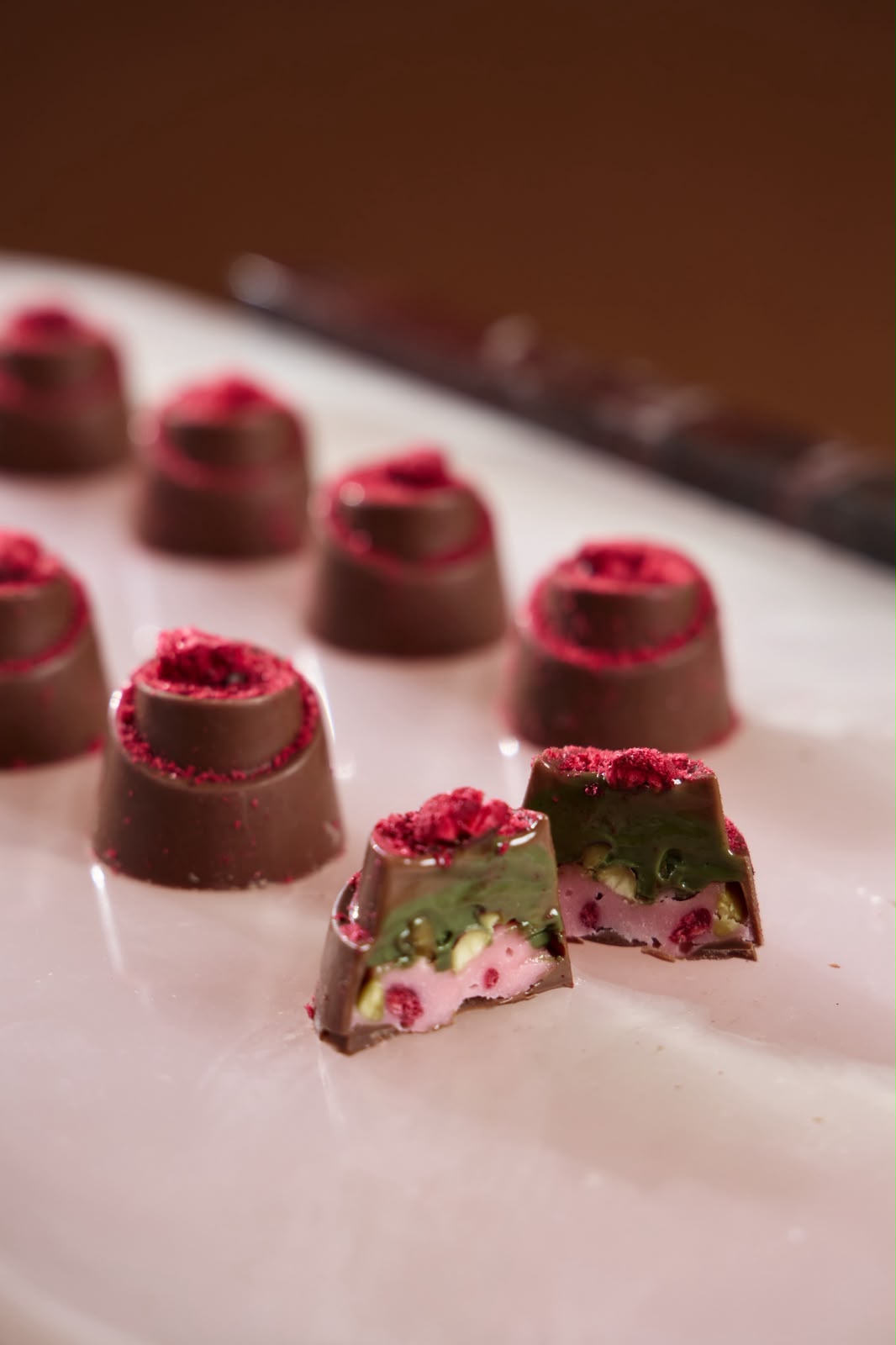 raspberry rose & pistachio - Image 4