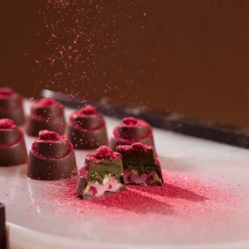raspberry rose & pistachio